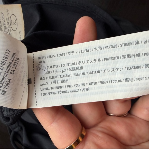 Abercrombie & Fitch Black Mesh Sleeve Cropped Long Sleeve Top size Large EUC - Picture 14 of 14